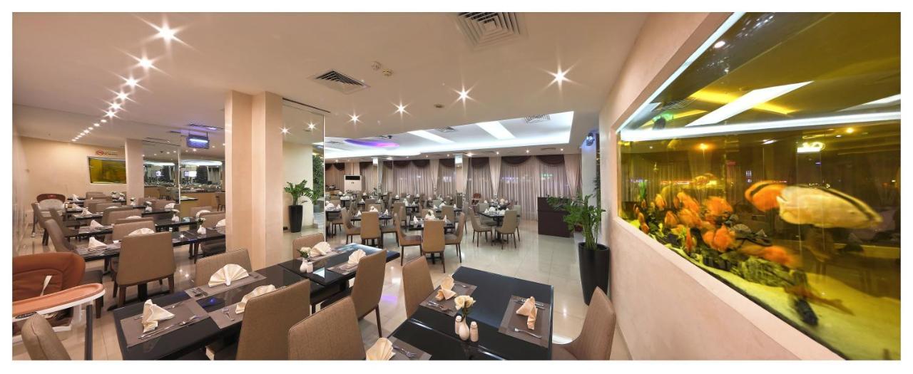 Nova Park Hotel Šardžá Exteriér fotografie