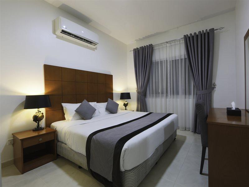 Nova Park Hotel Šardžá Exteriér fotografie